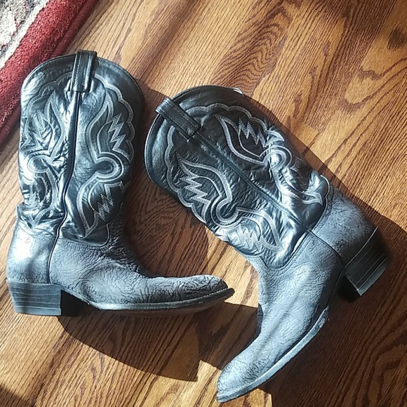 Tony Lama Leather Cowboy Boots Other - Tony Lama black leather classic cowboy boots